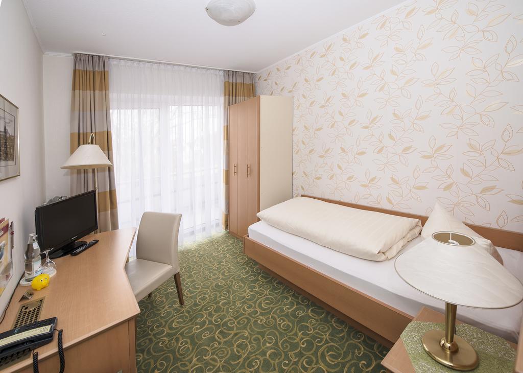 Land-Gut-Hotel Rohdenburg リリエンタール 部屋 写真
